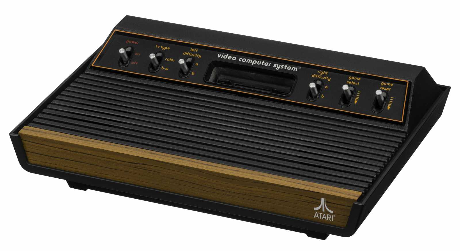 ... a Atari CX2600 „Light Sixer“ z roku 1978 – By Evan-Amos - Own work, Public Domain, Link