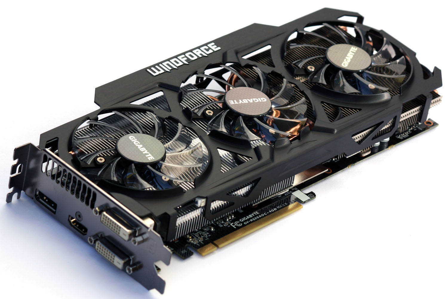 Test tří Radeonů R9 290(X) — Hlučný, tichý a výkonný