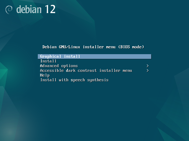 Nový Debian 12: představení a vytvoření testovacího serveru 