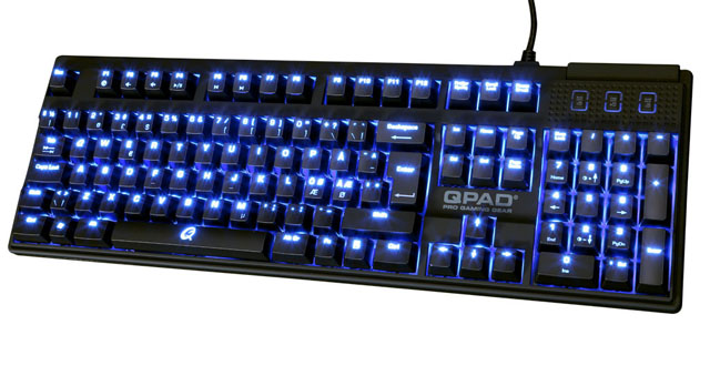 QPAD MK-70: nová mechanická klávesnice s plným podsvícením za 99 euro