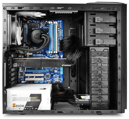 NZXT Tempest 210: Další přehnaně obyčejná skříň