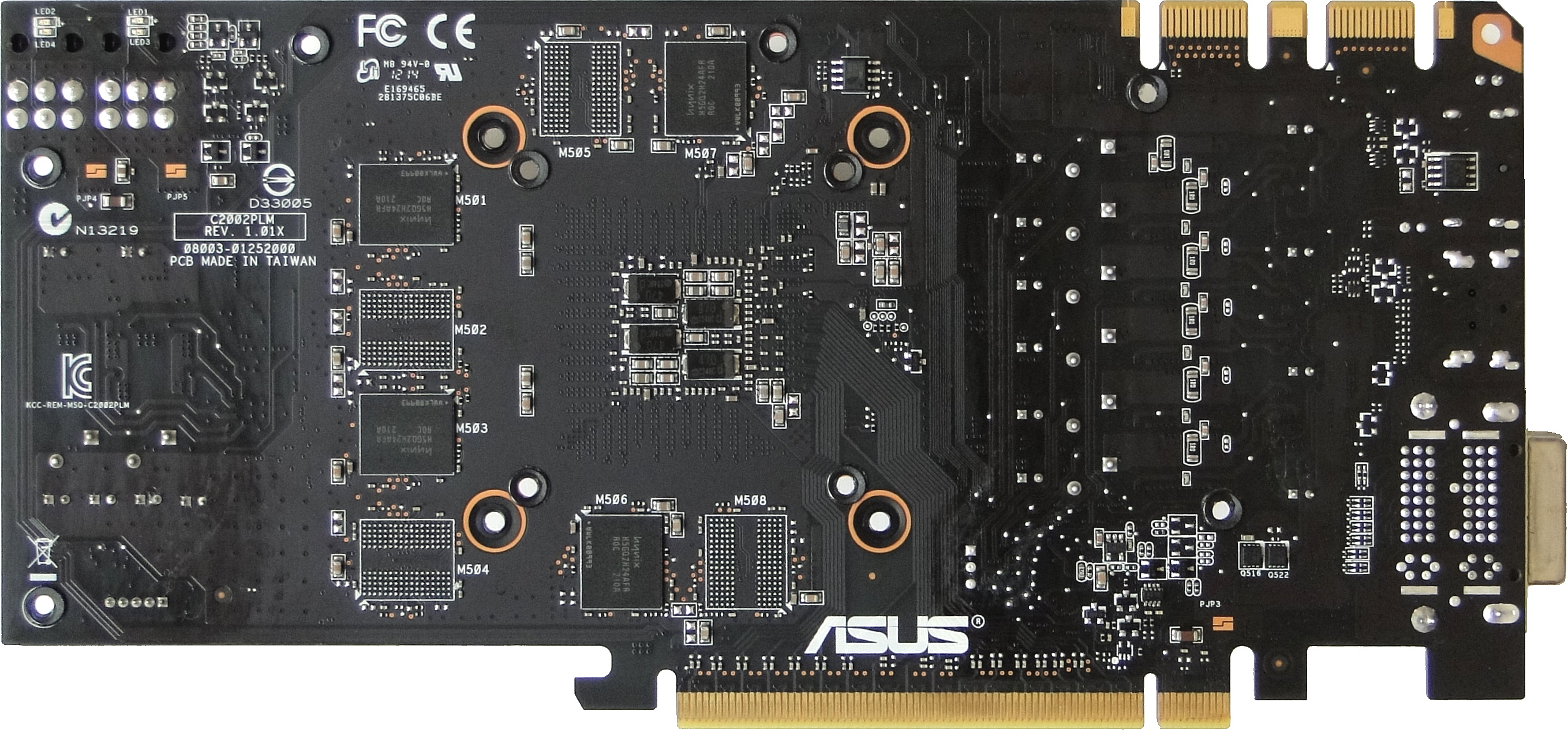 Grafika Asus GeForce GTX 670 DCU II – překoná i GTX 680