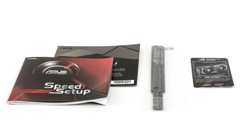Asus ROG Strix RX 7600 O8G: Strix jako vždy – špičková výbava za cenu, která netěší