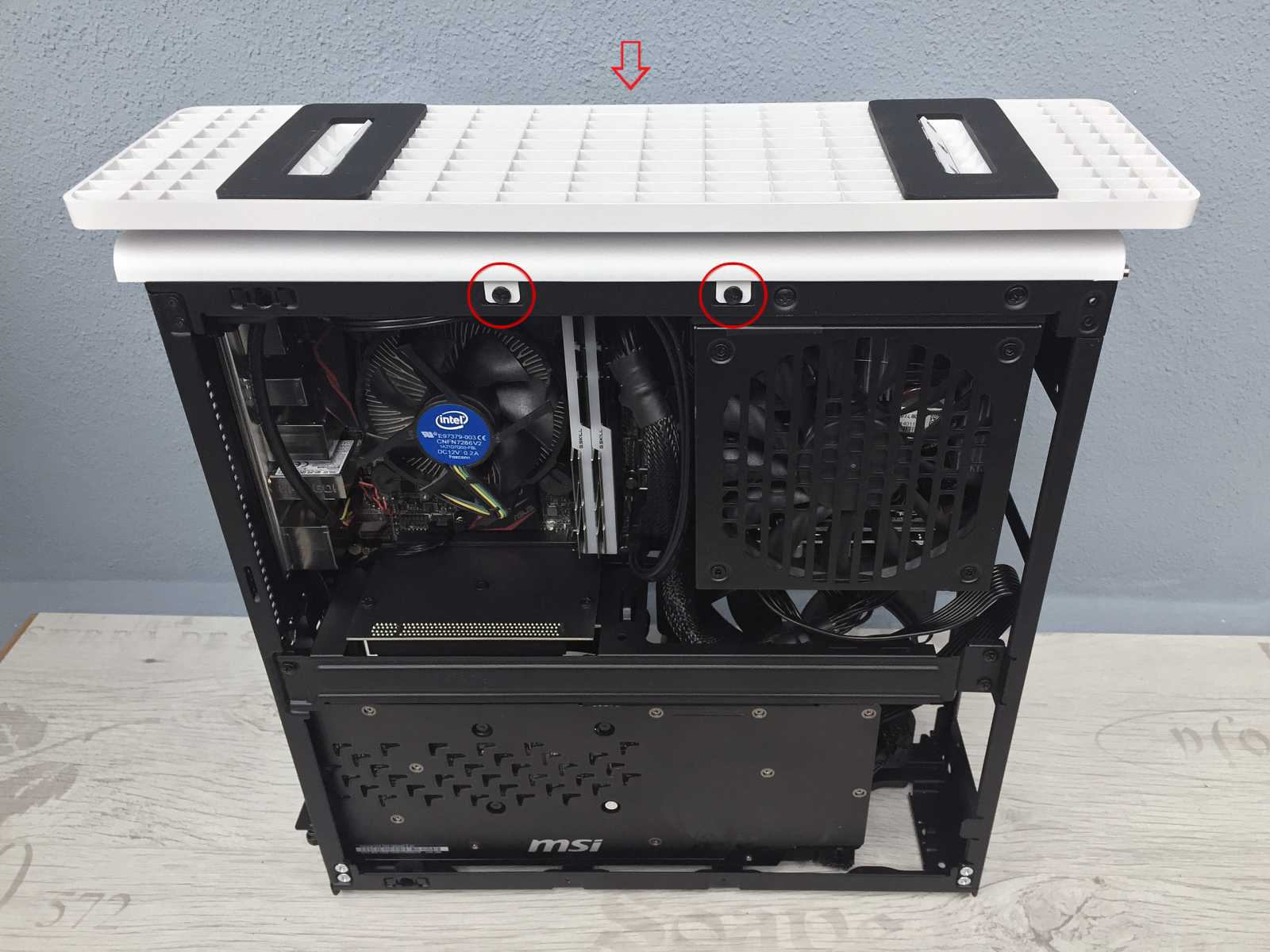 Test skříně Fractal Design Ridge