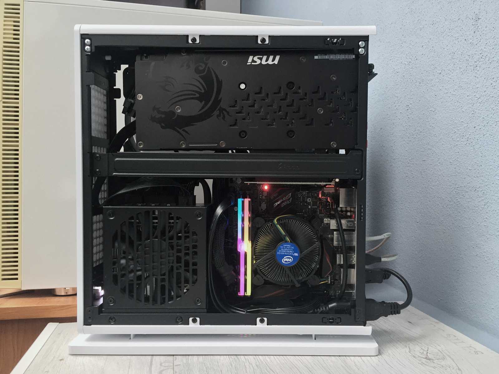 Test skříně Fractal Design Ridge