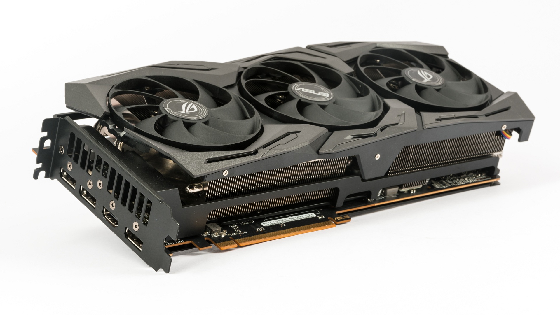 Test Asus ROG Strix Radeon RX 5600 XT Gaming TOP T6G 