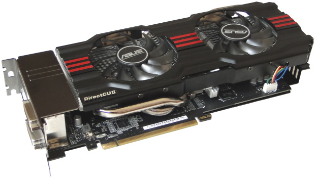 Grafika Asus GeForce GTX 670 DCU II – překoná i GTX 680