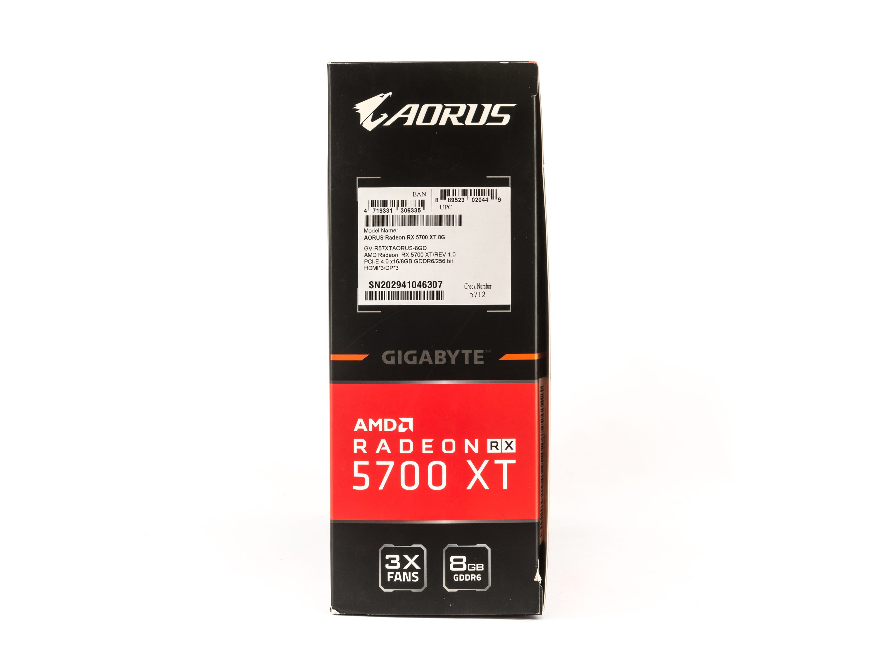 Aorus RX 5700 XT v testu: dobrý chladič a šest výstupů