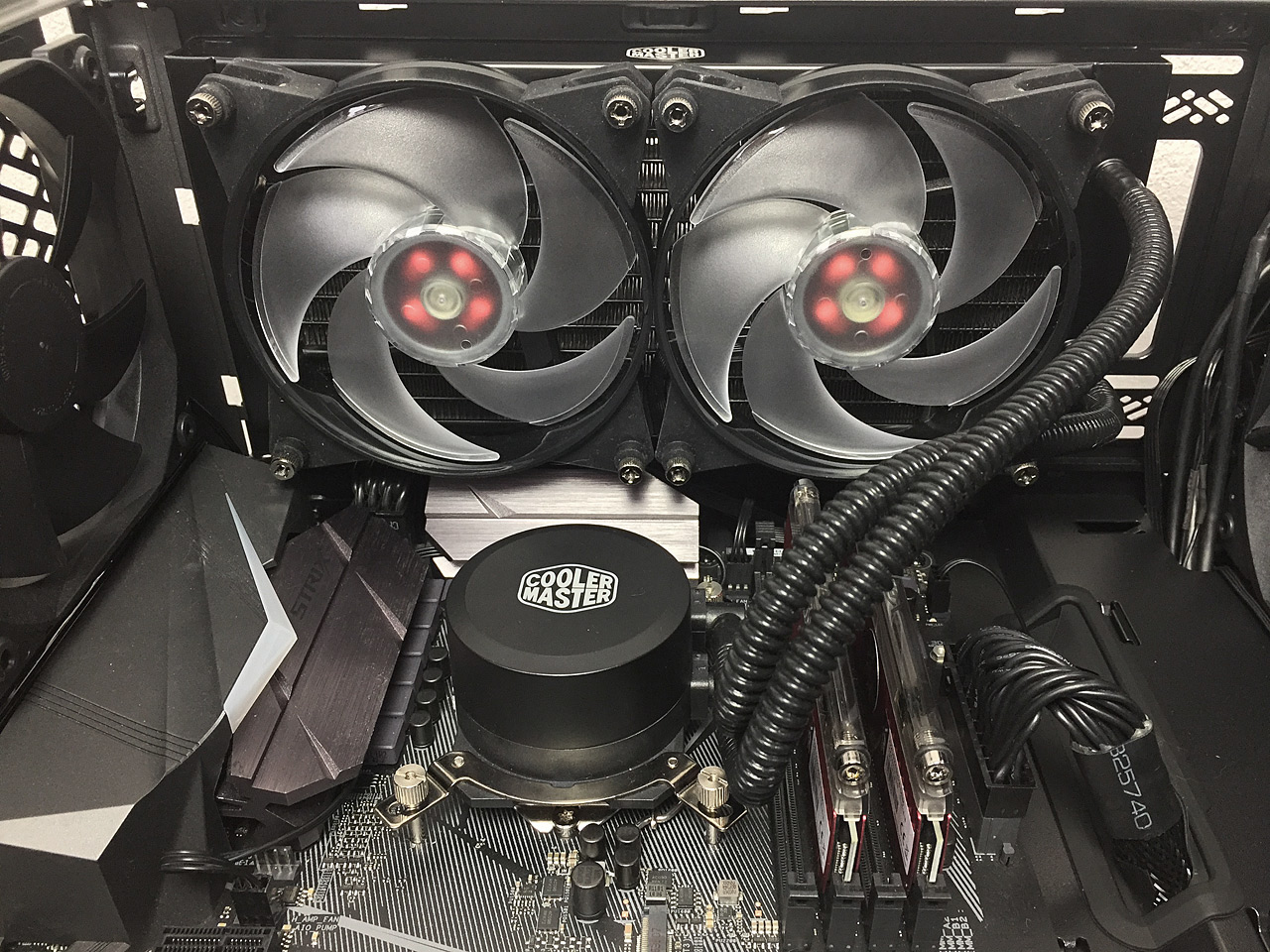 Fractal Design Meshify 2 Compact — ještě lepší a stylovější