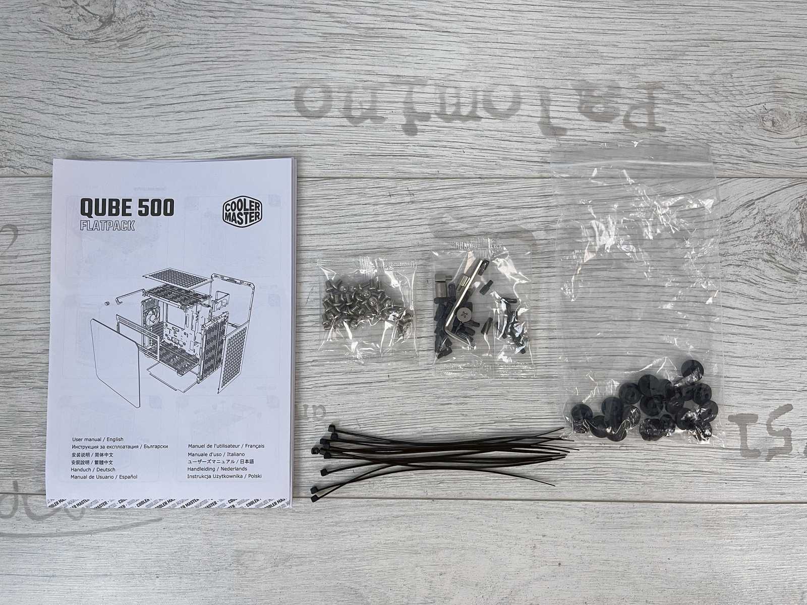 Test skříně Cooler Master Qube 500 FlatPack: Udělej si sám