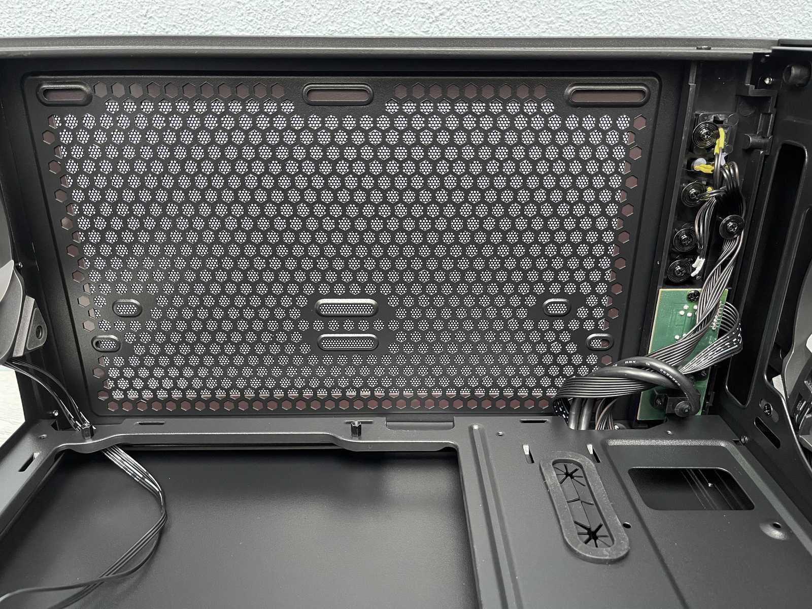 Test PC skříně Chieftec Hunter 2: vylepšený nástupce levného modelu