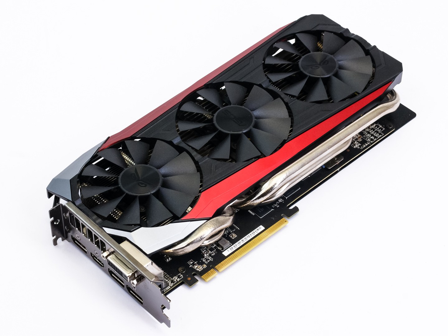 Asus Strix GeForce GTX 980 Ti a Strix R9 390 s DCU III v testu