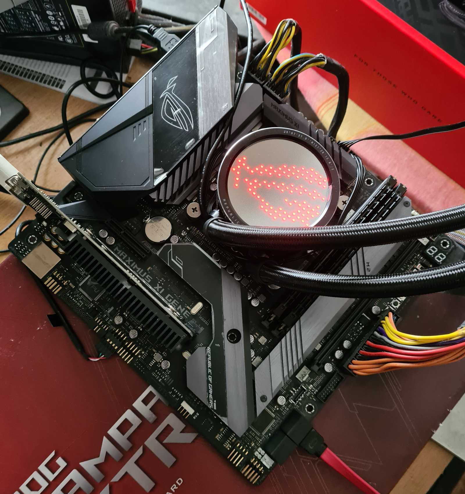 ASUS ROG Ryuo III 360 ARGB – Nejmodernější vodní kit AiO pro procesor