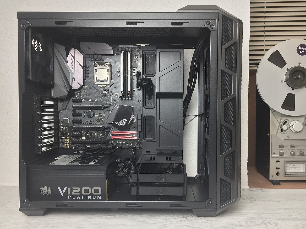 Cooler Master MasterCase H500 ARGB – nejnižší HAF