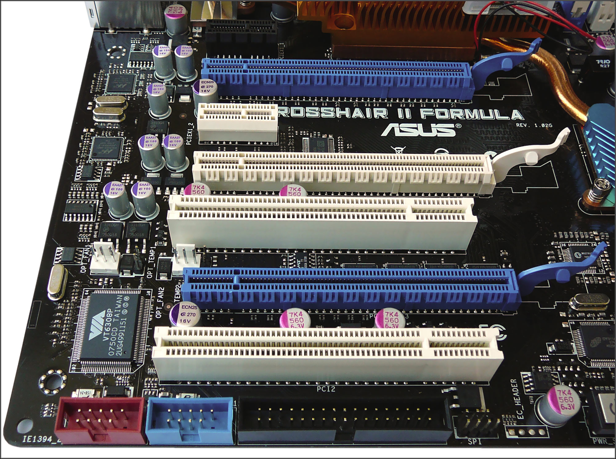 NVIDIA nForce 780a SLI vs AMD RS 780G (1/2 představení)