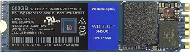 Disk WD Blue SN500 zepředu