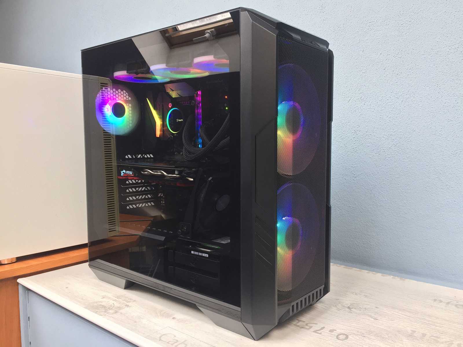 Test skříně Cooler Master HAF 500