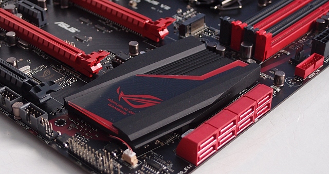 Asus Maximus VII Hero: testujeme s kamarádkou