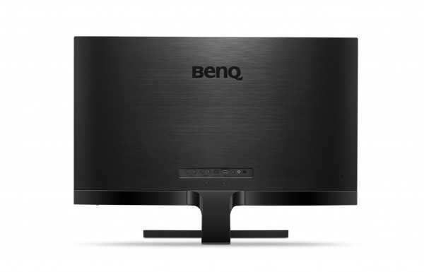 BenQ přichází monitorem EW3270ZL Eye-Care vybaveným 32" AMVA+ panelem