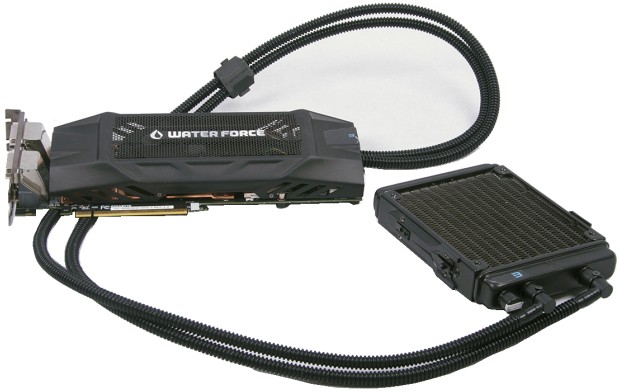 Gigabyte GTX 980 WaterForce: Systém tří grafik za 70 000!