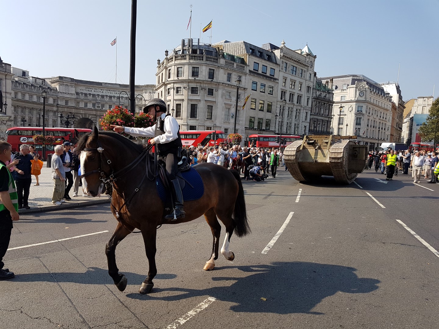 Wargaming rozjel tank Mark IV. na Trafalgar square