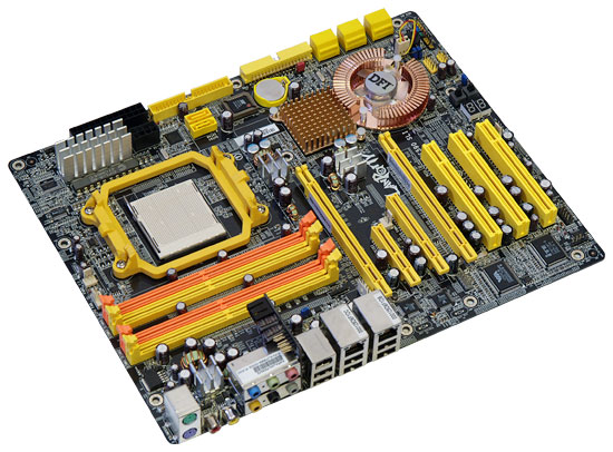 DFI NF590 SLI-M2R/G - SLI luxus podruhé