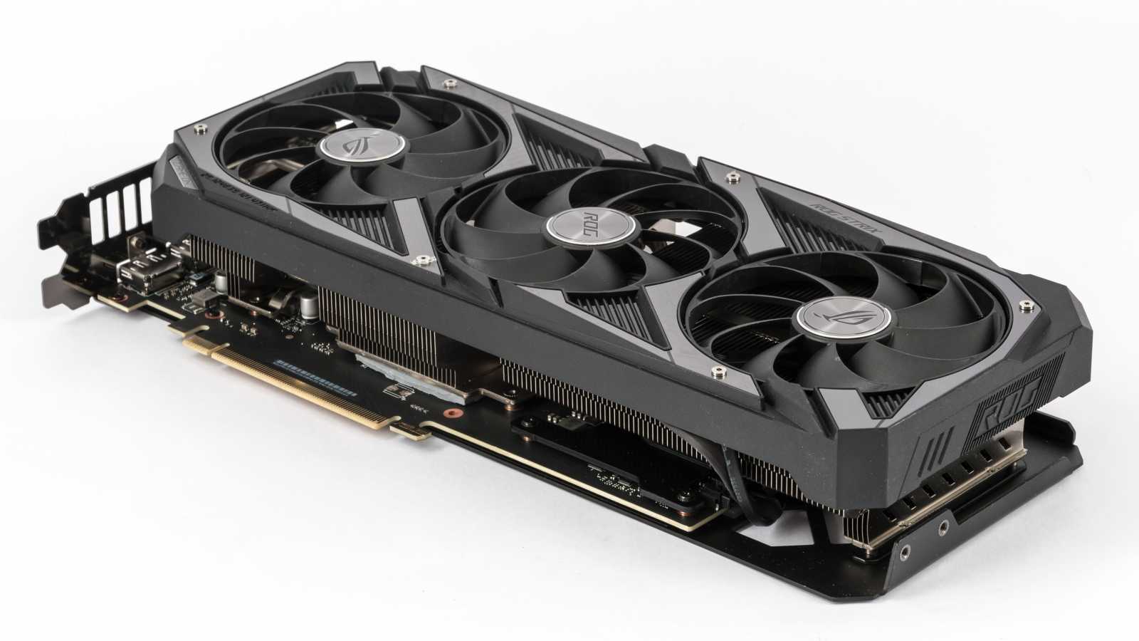 Asus ROG Strix GF RTX 3060 O12G: produkt zlé doby