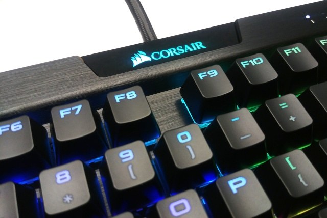 Corsair K70 MK.2: tichá a přitom mechanická