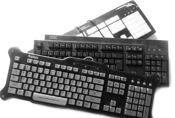 Logitech G710+ – vkusný design s mechanickými spínači