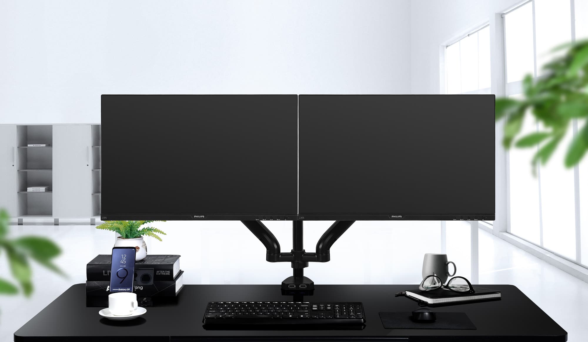 Gelid FlexMount Duo: Lepší ergonomie pro dva až 34" LCD