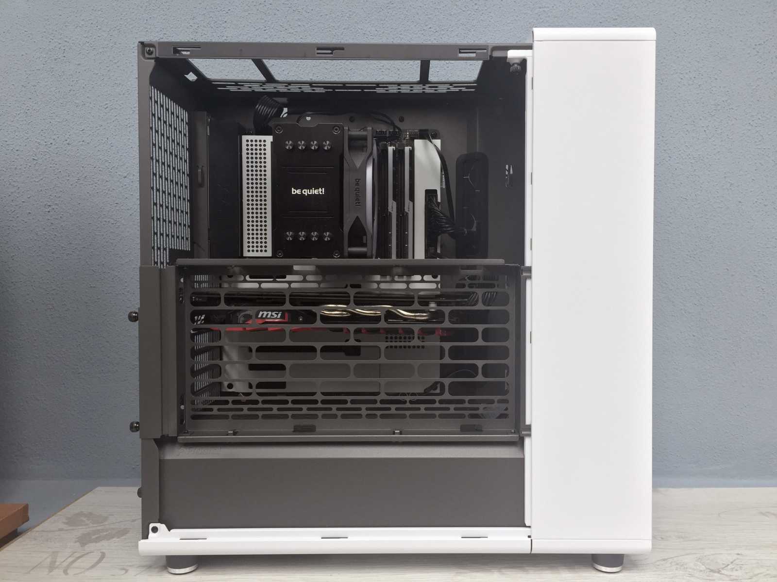 Neskutečná designová pecka! Test skříně Fractal Design North