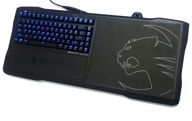 CSko, tanky nebo LoL z pohodlí gauče? To Roccat Sova MK umí!