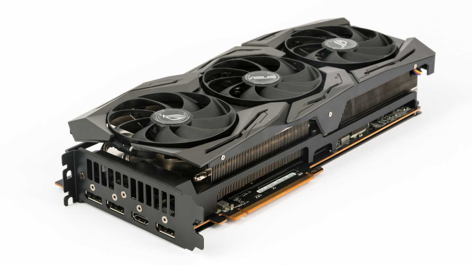 Asus ROG Strix RX 5700: karta bez kompromisů