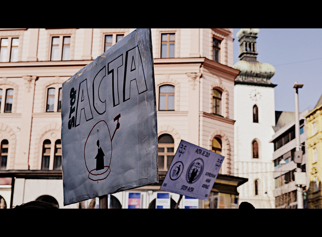 Česko protestovalo proti dohodě ACTA, fotografie z demonstrací