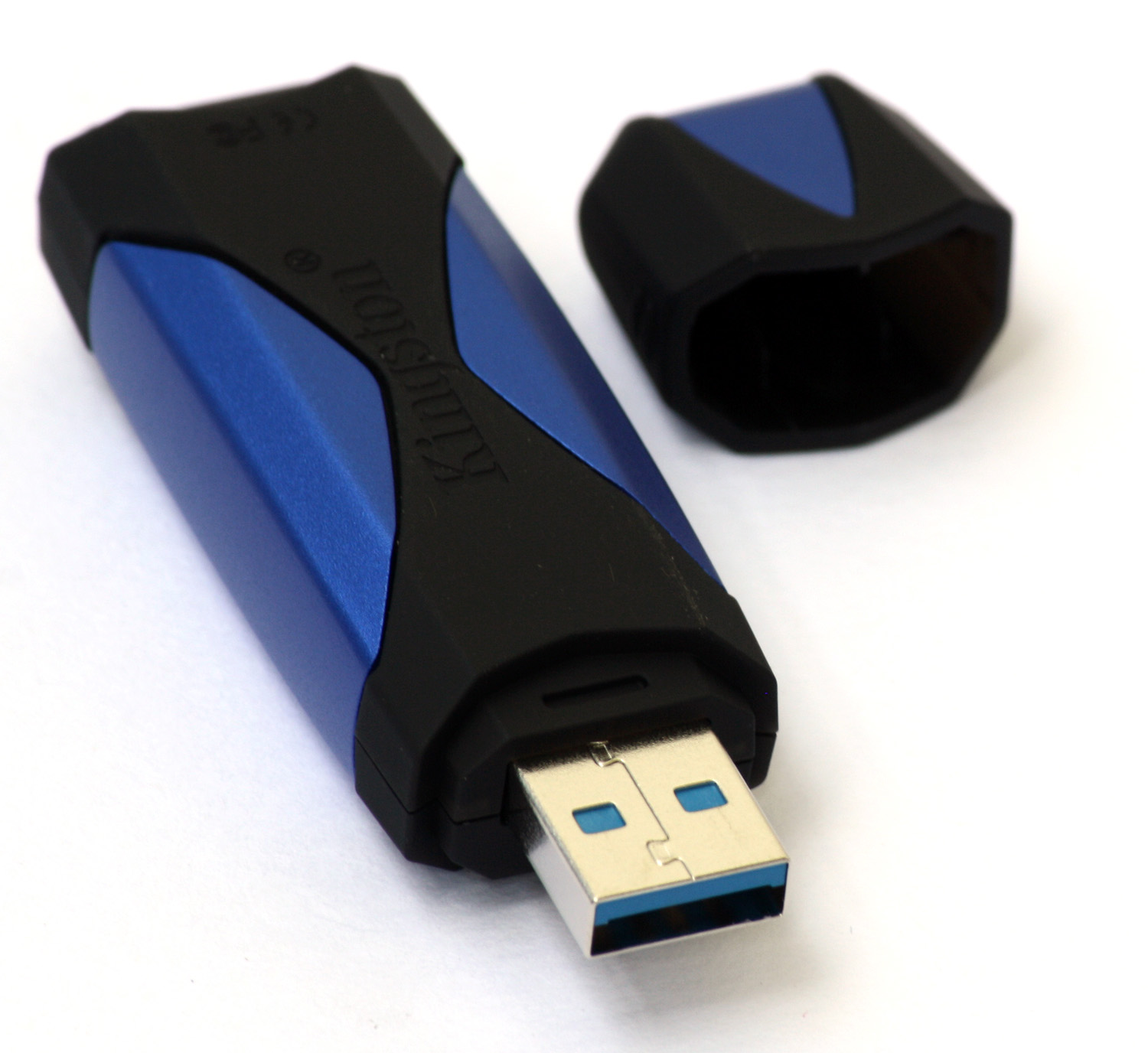 Velký srovnávací test USB 3.0 flash disků s kapacitou 64 GB