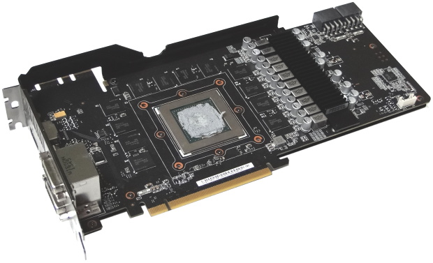 2× Asus: GeForce Poseidon GTX 780 a GTX 780 Ti DC2 OC