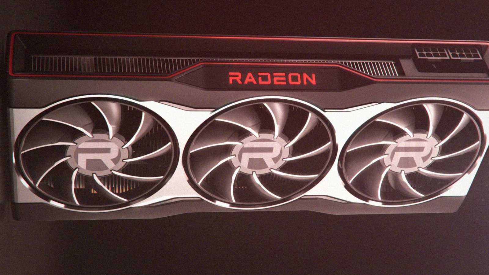 Radeon RX 6750 XT je sotva o 2 % výkonnější než RX 6700 XT