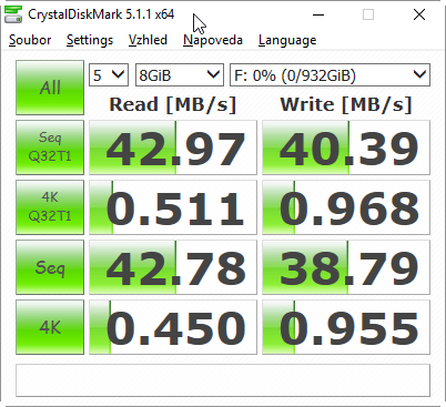 CrystalDiskBenchmark 5.1.1 test USB 2.0