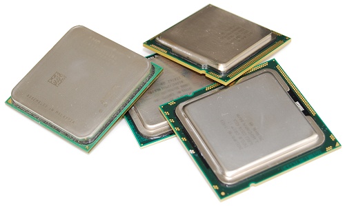 Nárůst výkonu CPU za posledních osm let  – AMD vs. Intel