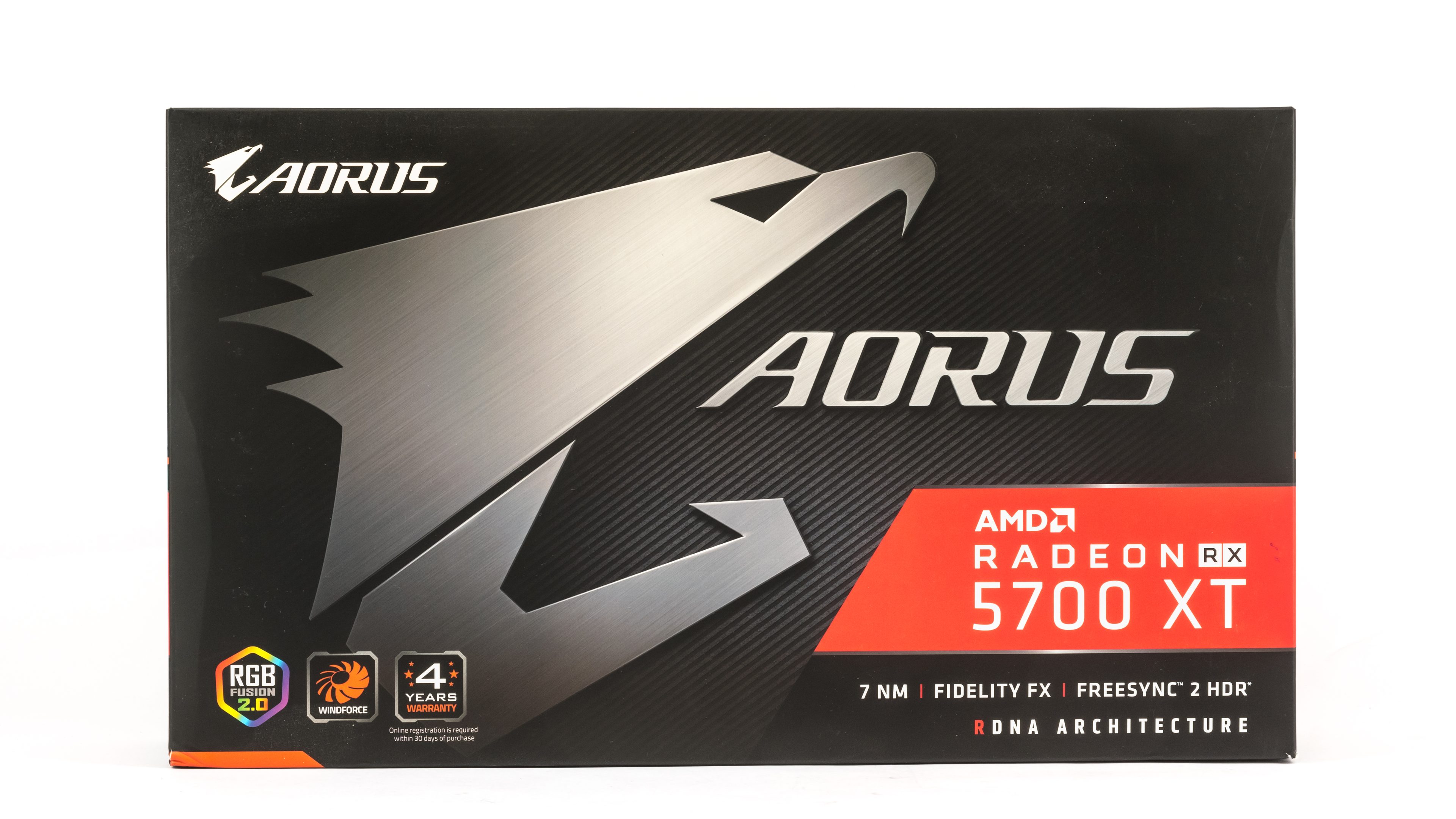 Aorus RX 5700 XT v testu: dobrý chladič a šest výstupů