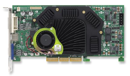 GeForce FX 5900 Ultra v celé své kráse a hlavně s tichým chlazením