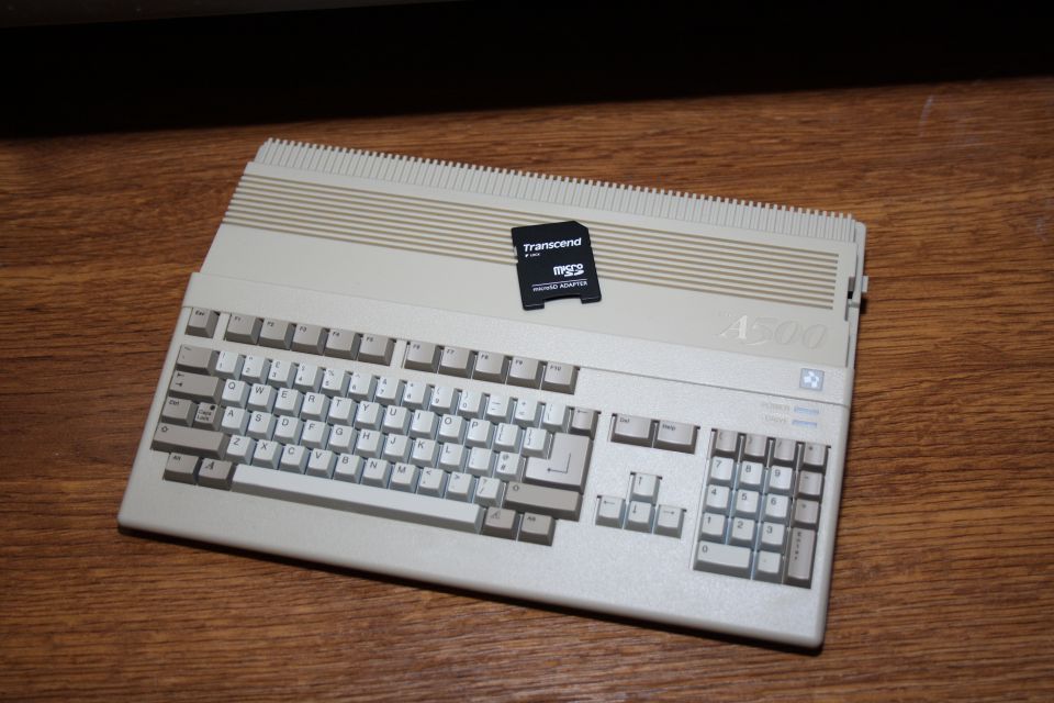 Amiga 500 mini: Roztomilá upomínka nejen pro pamětníky!