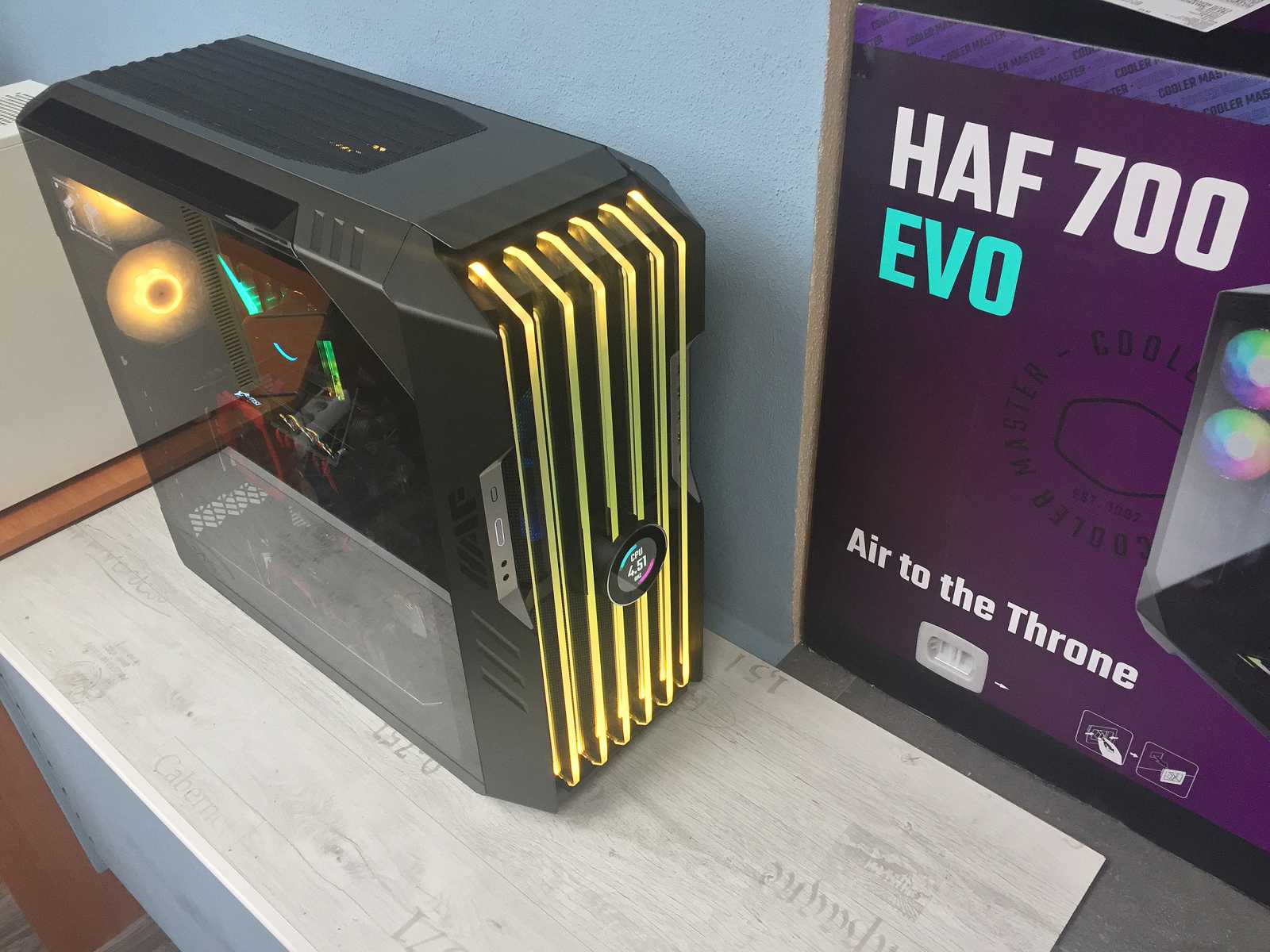 Test skříně Cooler Master HAF 700 EVO – extrém v mnoha aspektech