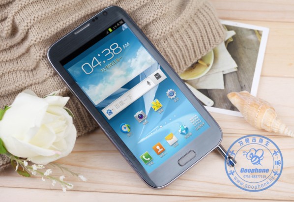 V Číně vás kopie Samsungu Galaxy Note II přijde na pakatel