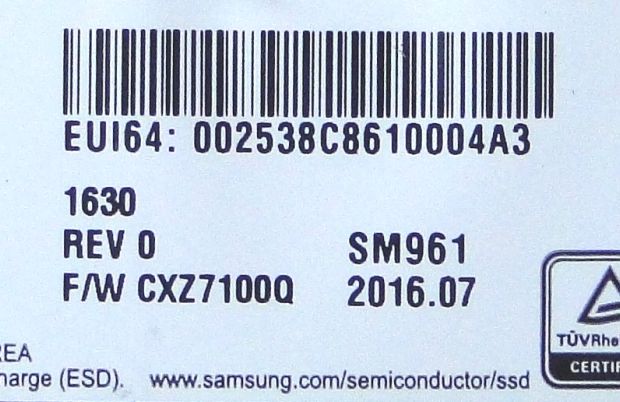 Štítek disku Samsung SM961 (FW verze Z7100Q)