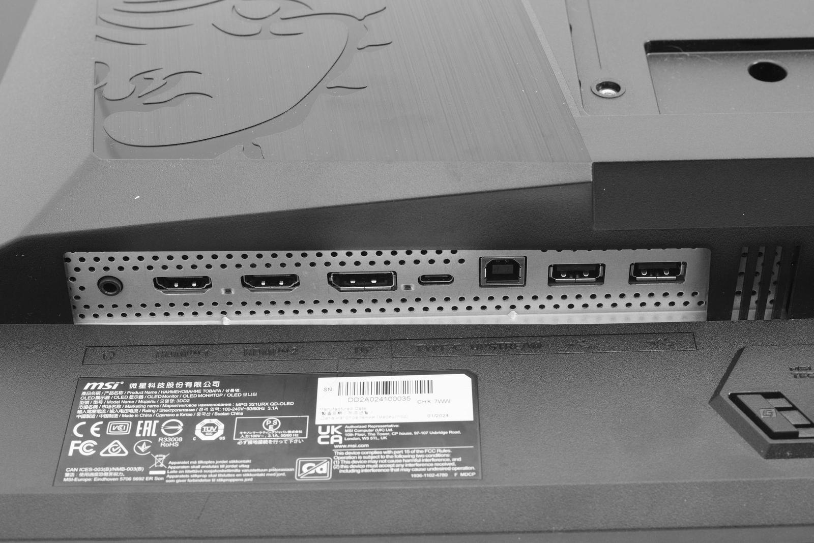 Recenze monitoru MSI MPG 321URX OLED. Vyplatí se ještě LCD?