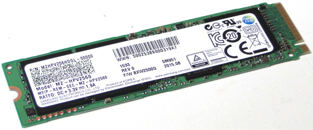 Samsung SM951 256GB: Nejrychlejší M.2 SSD disk na trhu 