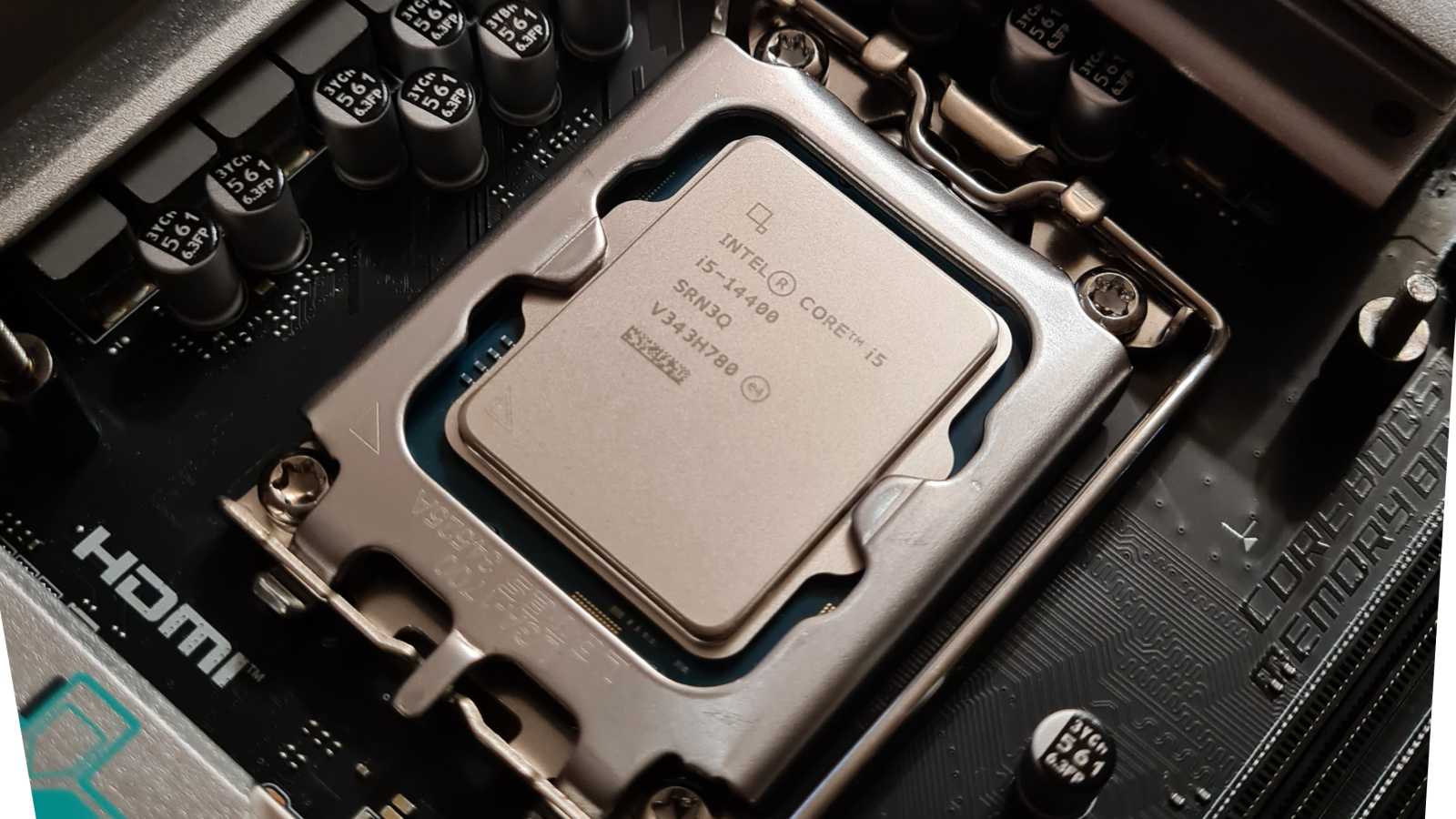 Intel Core i5-14400: Hráčský hit v řadě Raptor Lake Refresh