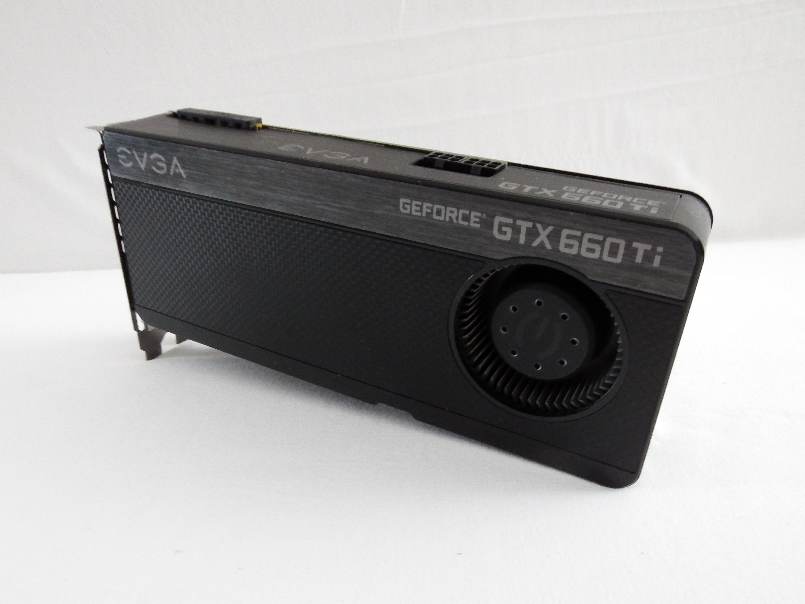 GTX 660 Ti - Klepněte pro zvětšení