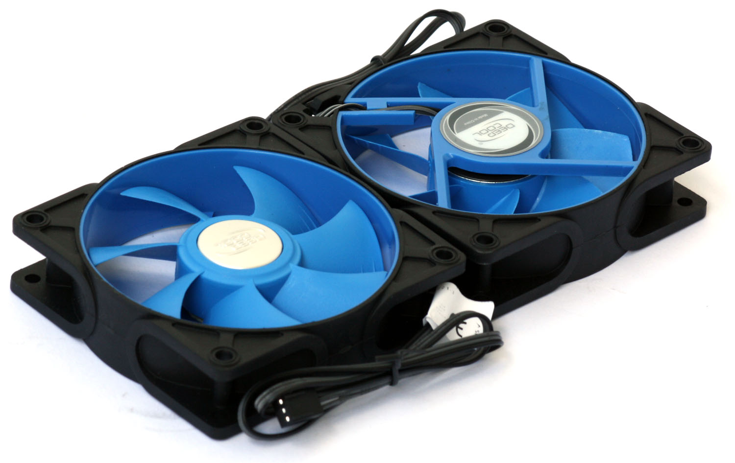 Deepcool V6000 — výkonný chladič za rozumnou cenu